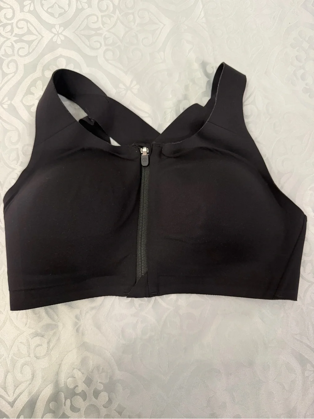 lululemon athletica Enlite Black Cross-Back Sports Bra front zip up